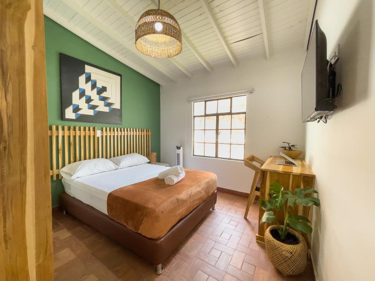 Hotel Casa Las Palmas Medellín Zewnętrze zdjęcie